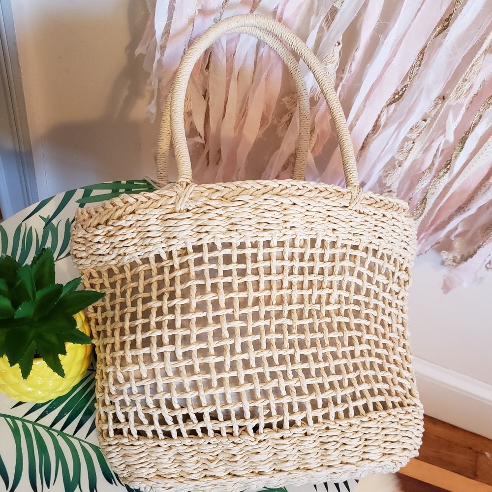 Boho straw handbag,